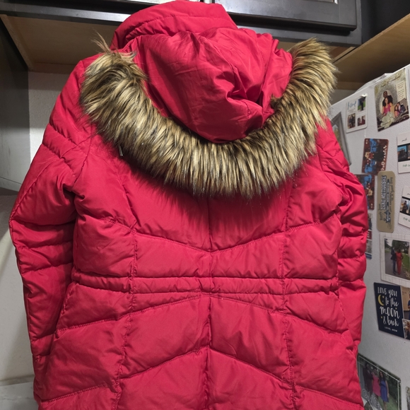 Women's Red Puffer Jacket - Picture 8 of 10